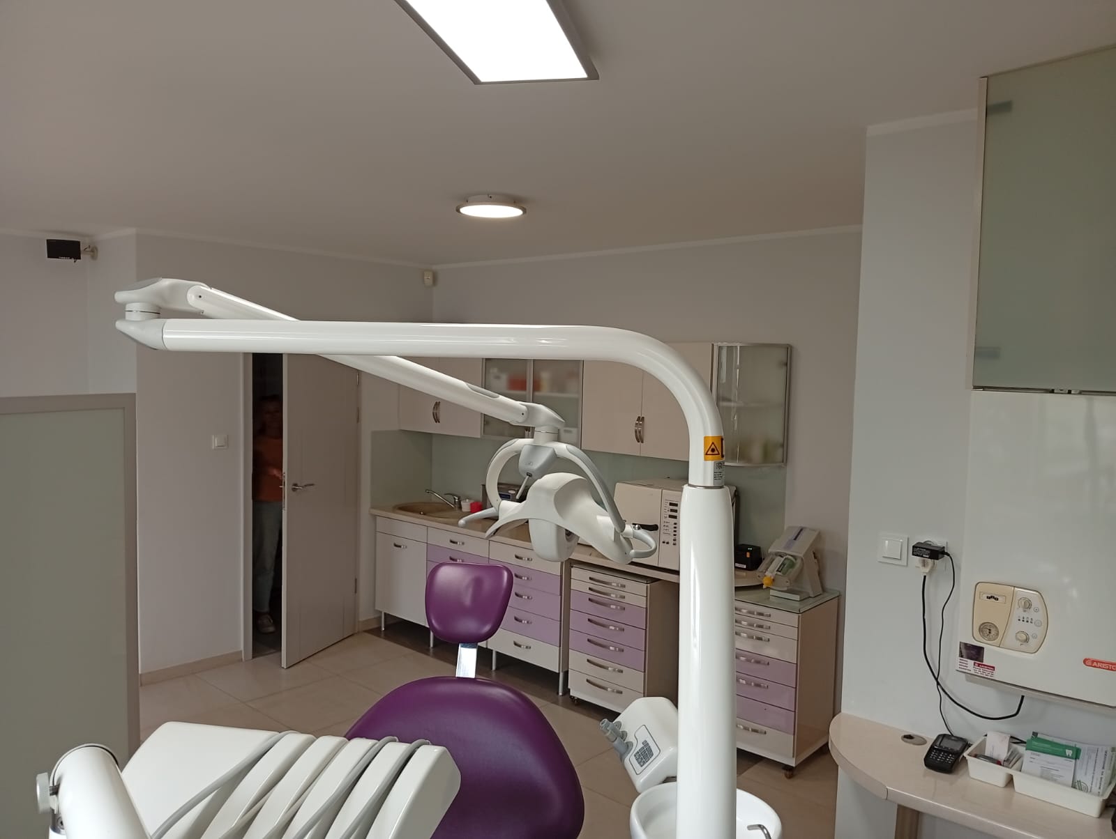 Zdjęcie wnętrza gabinetu 1