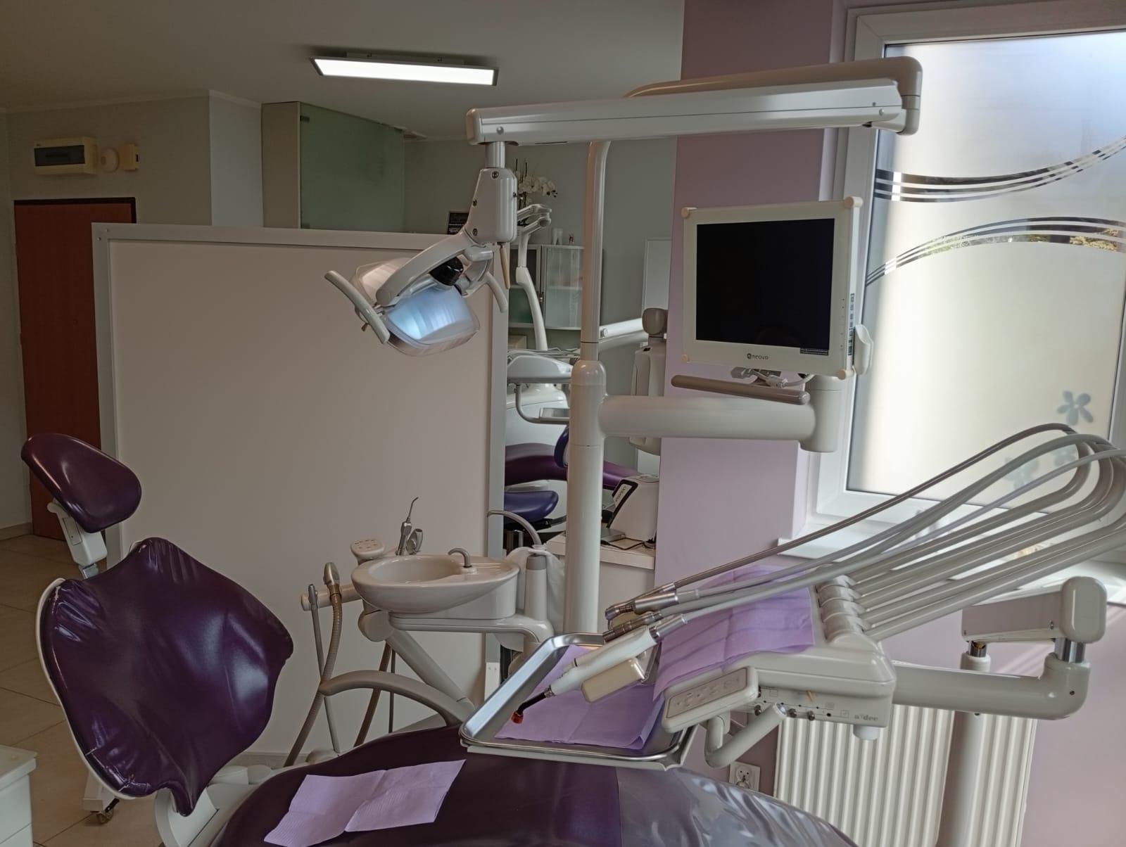 Zdjęcie wnętrza gabinetu 4